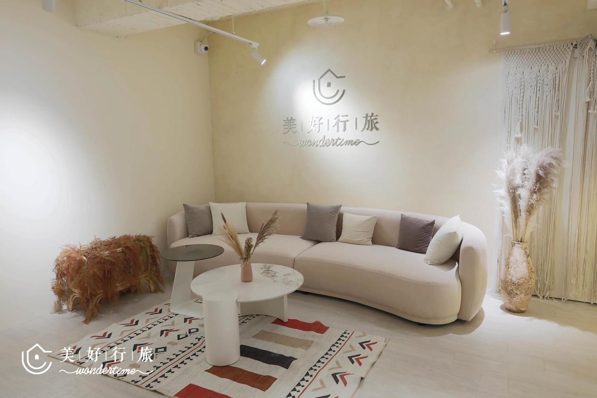 Wondertime3- Hankou' Inn 'Taipei Main Station Buitenkant foto